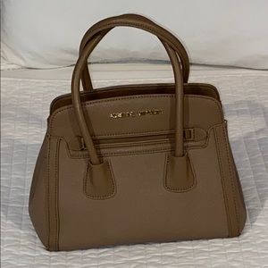 Adrienne Vittadini purse